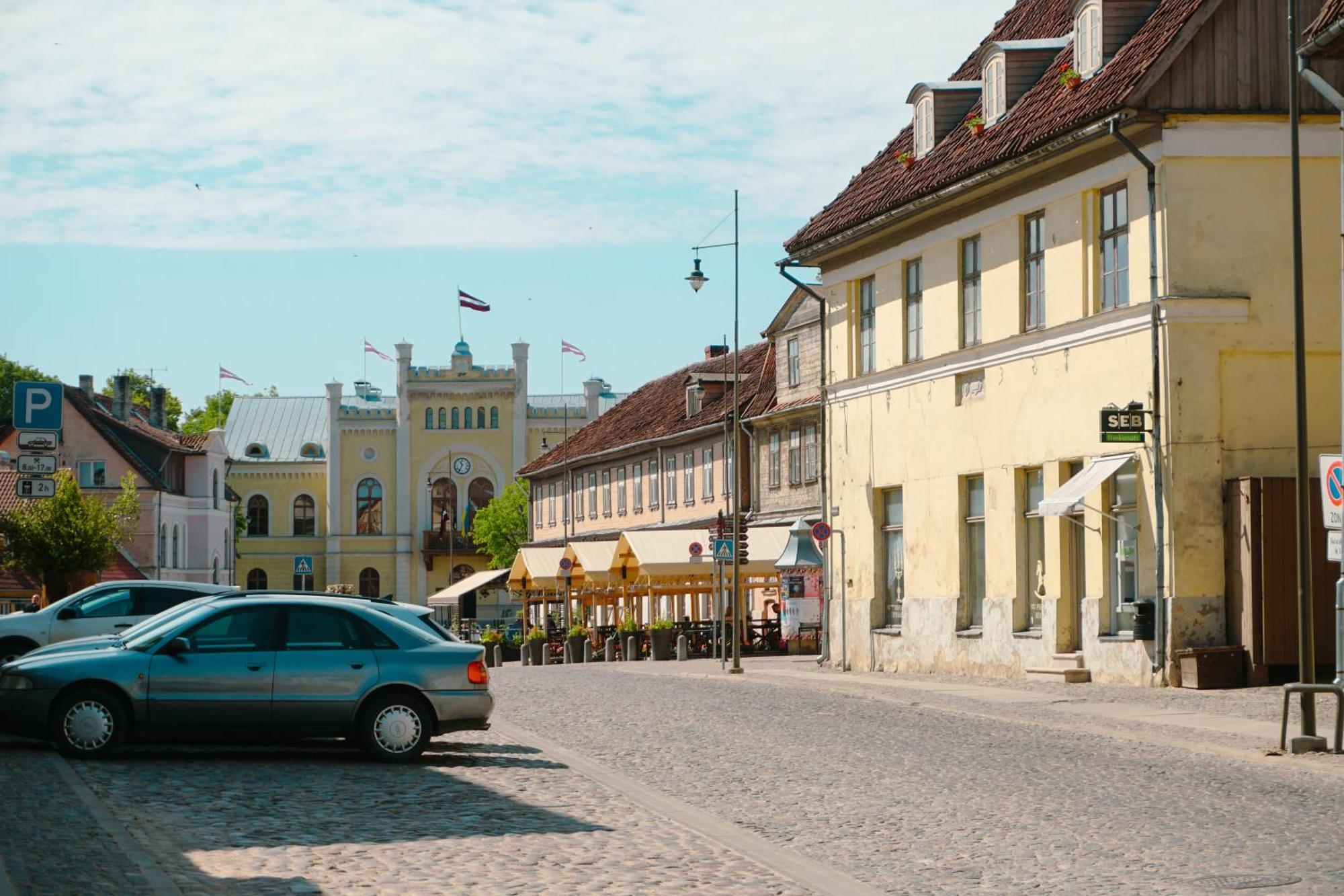 Leticijas Apartamenti Kuldiga Bagian luar foto